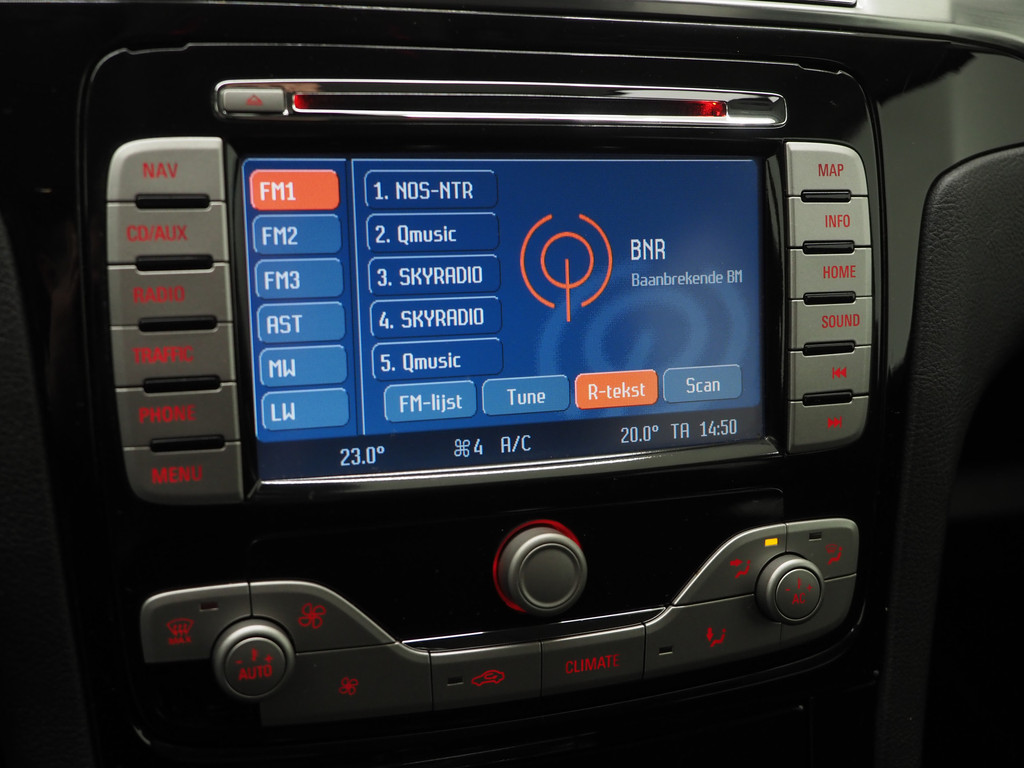 Ford S-Max 2.0 Titanium 59