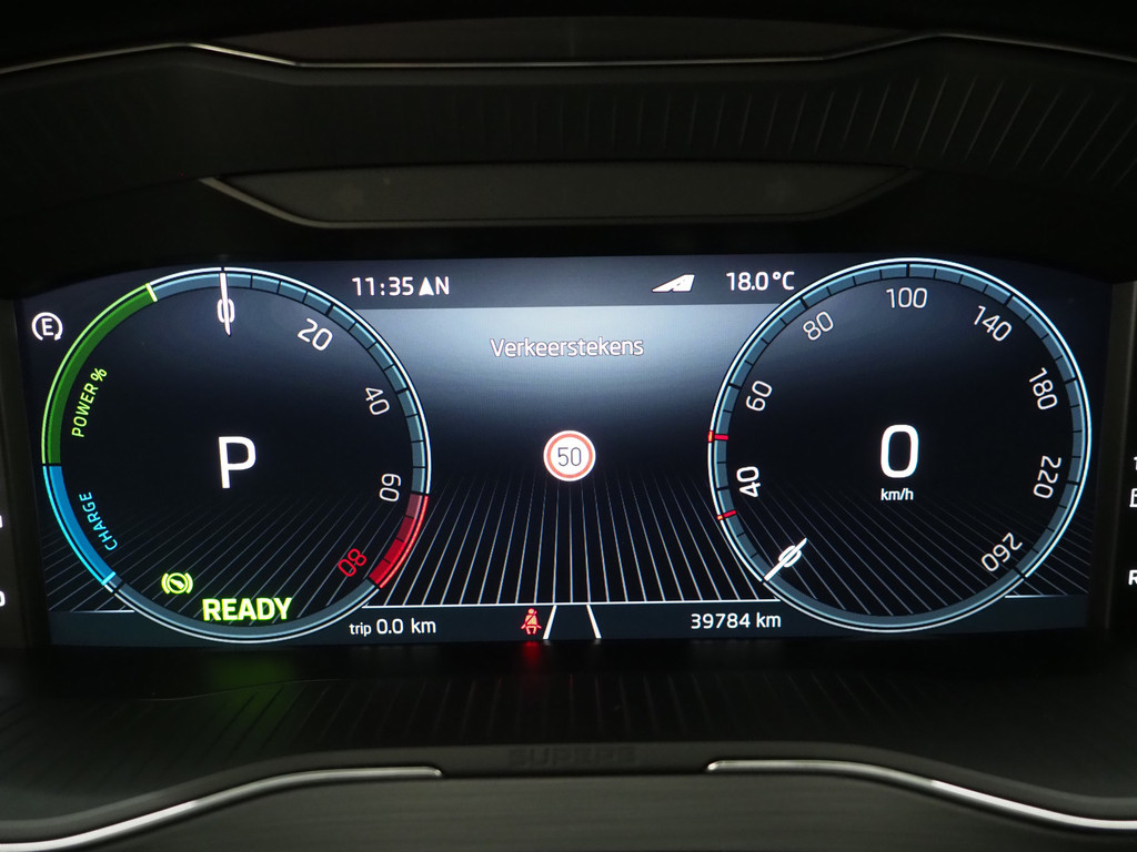 Škoda Superb Combi 1.4 TSI iV 218PK Style 25