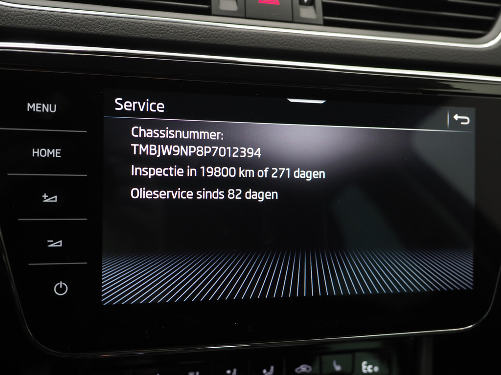 Škoda Superb Combi 1.4 TSI iV 218PK Style 28