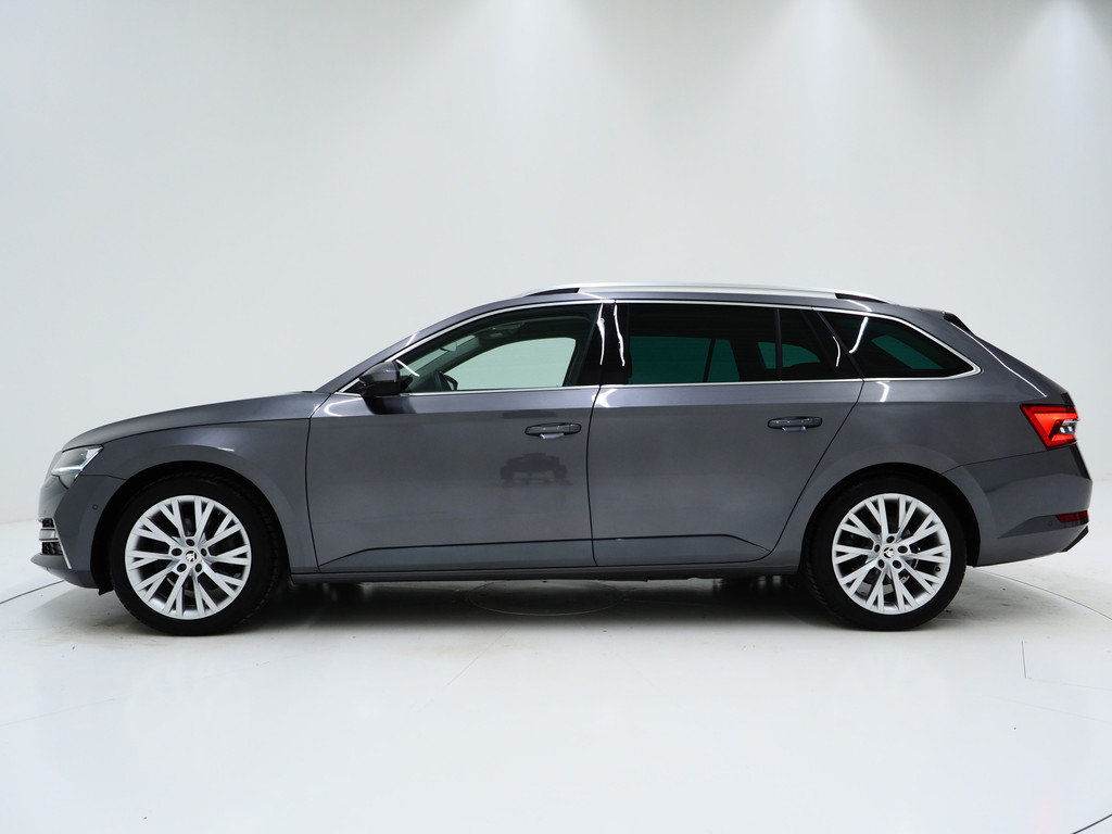 Škoda Superb Combi 1.4 TSI iV 218PK Style 43