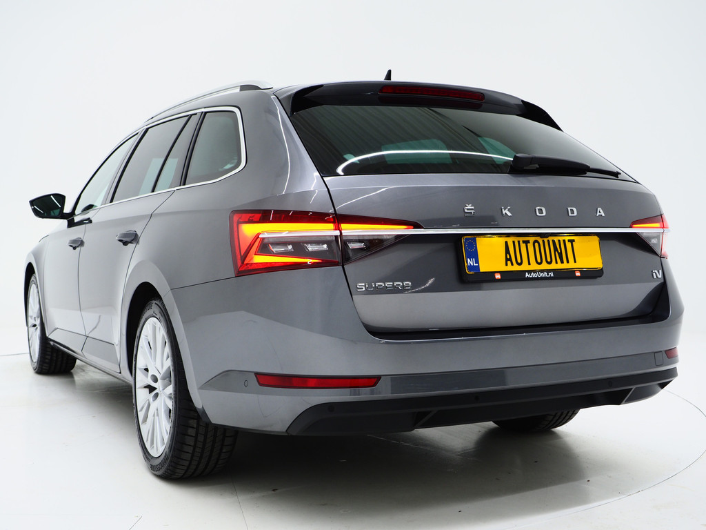 Škoda Superb Combi 1.4 TSI iV 218PK Style 44