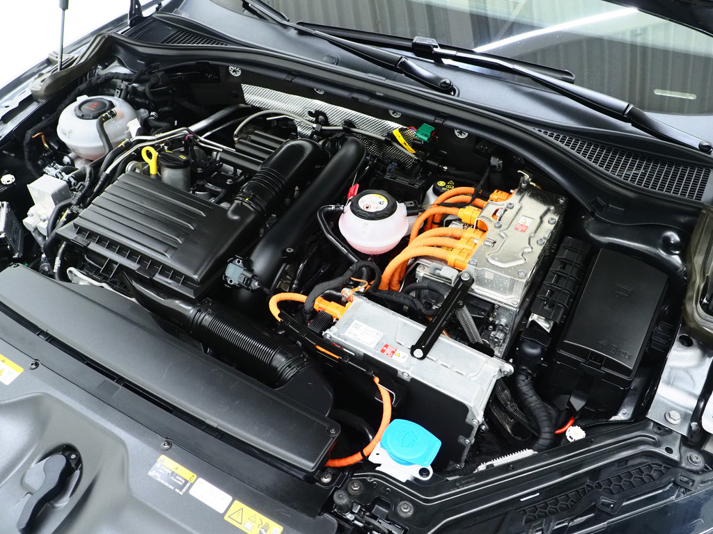 Škoda Superb Combi 1.4 TSI iV 218PK Style 6