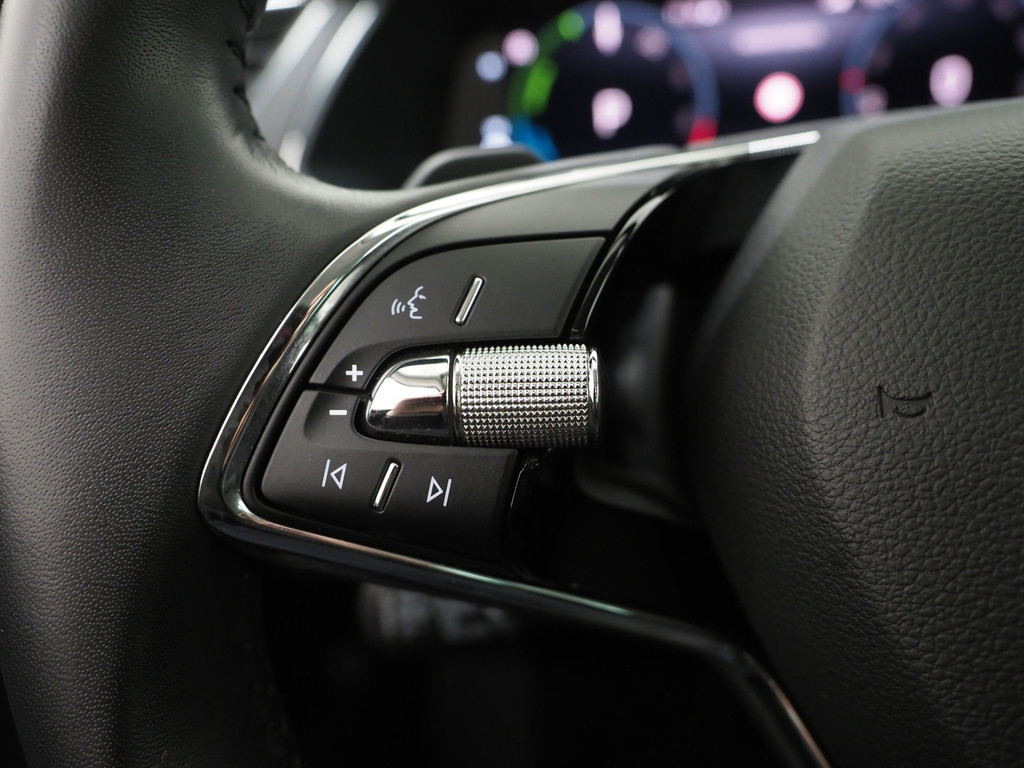 Škoda Superb Combi 1.4 TSI iV 218PK Style 64