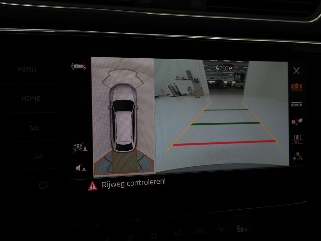 Škoda Superb Combi 1.4 TSI iV 218PK Style 73