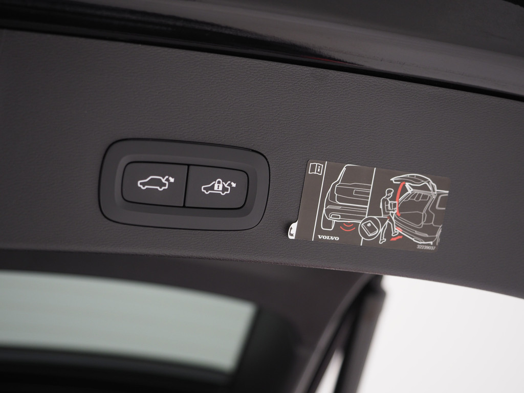 Volvo XC40 1.5 T5 Recharge Inscription 36