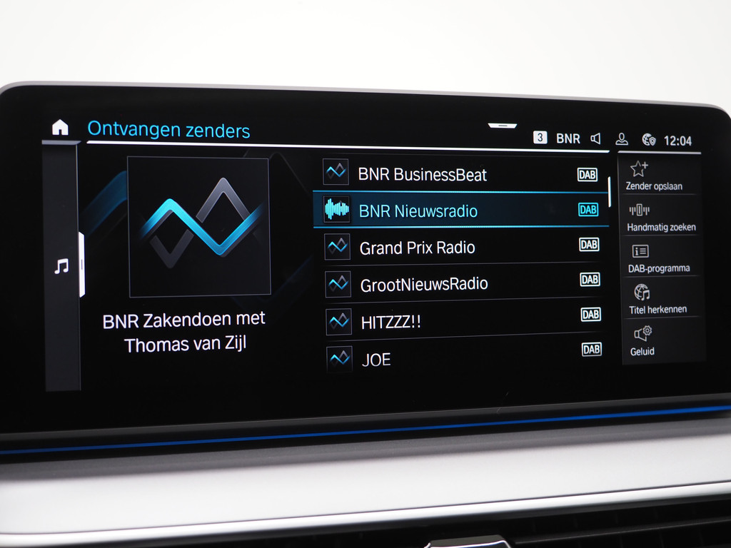 BMW 5 Serie Touring 530e xDrive 26