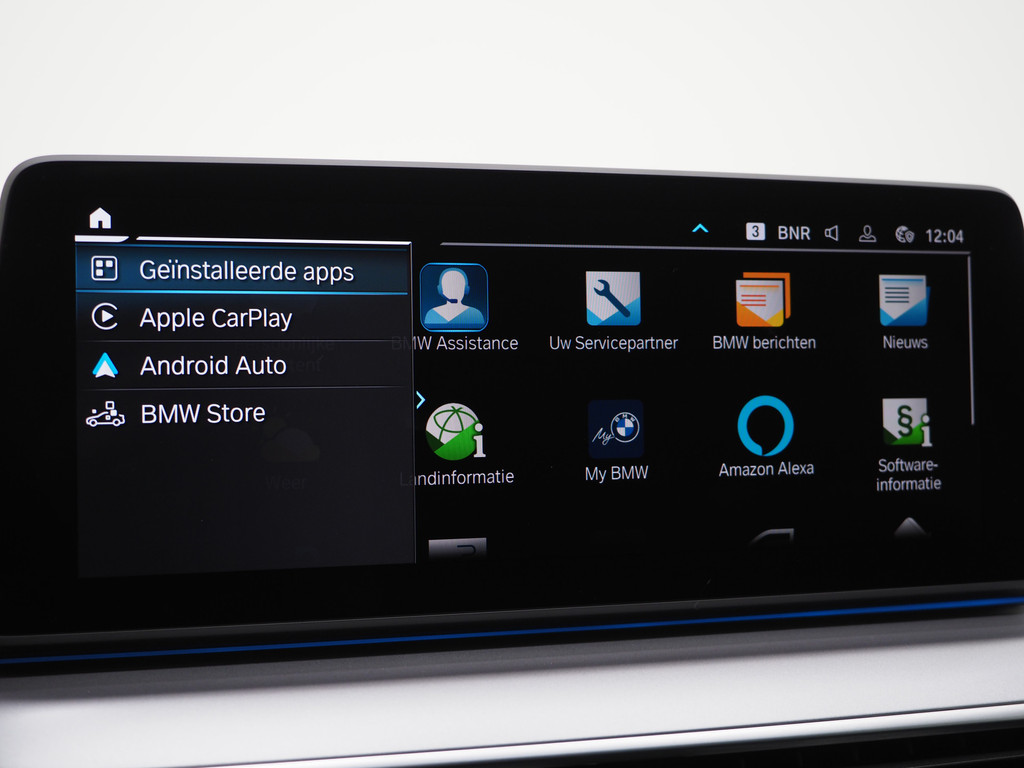 BMW 5 Serie Touring 530e xDrive 28