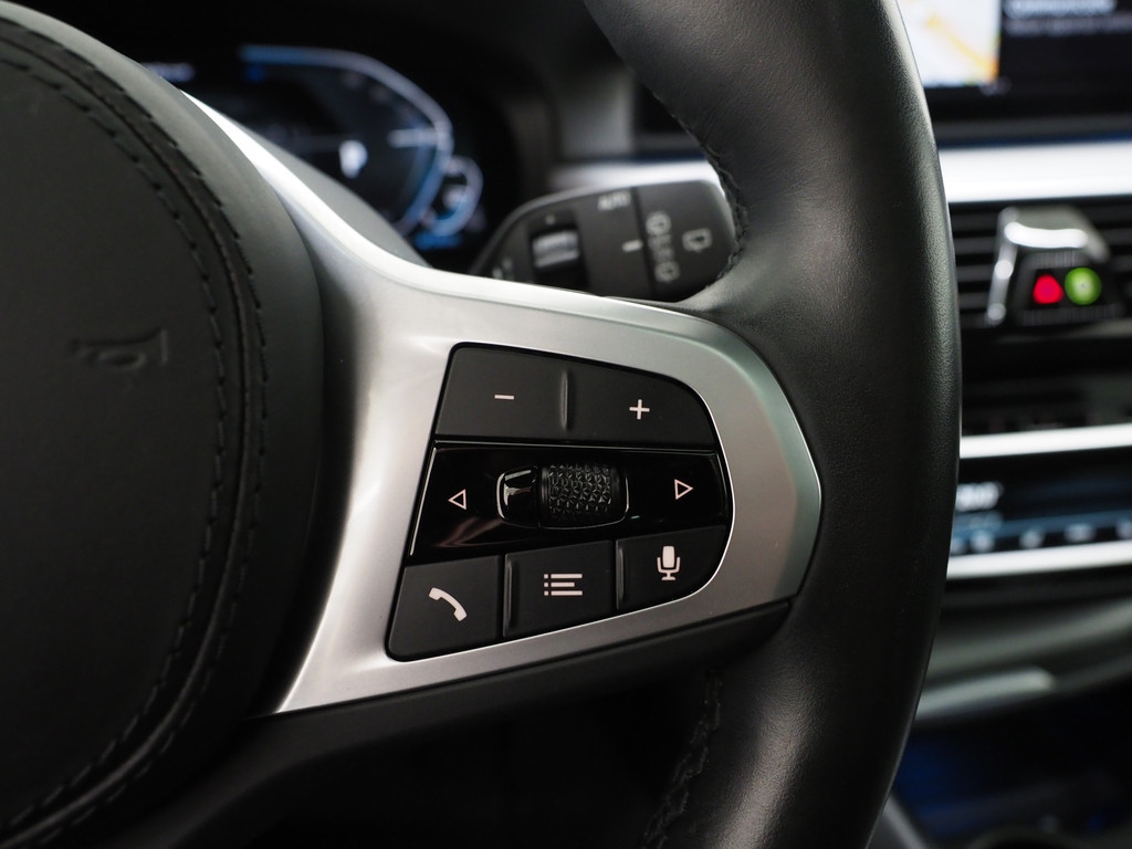 BMW 5 Serie Touring 530e xDrive 61