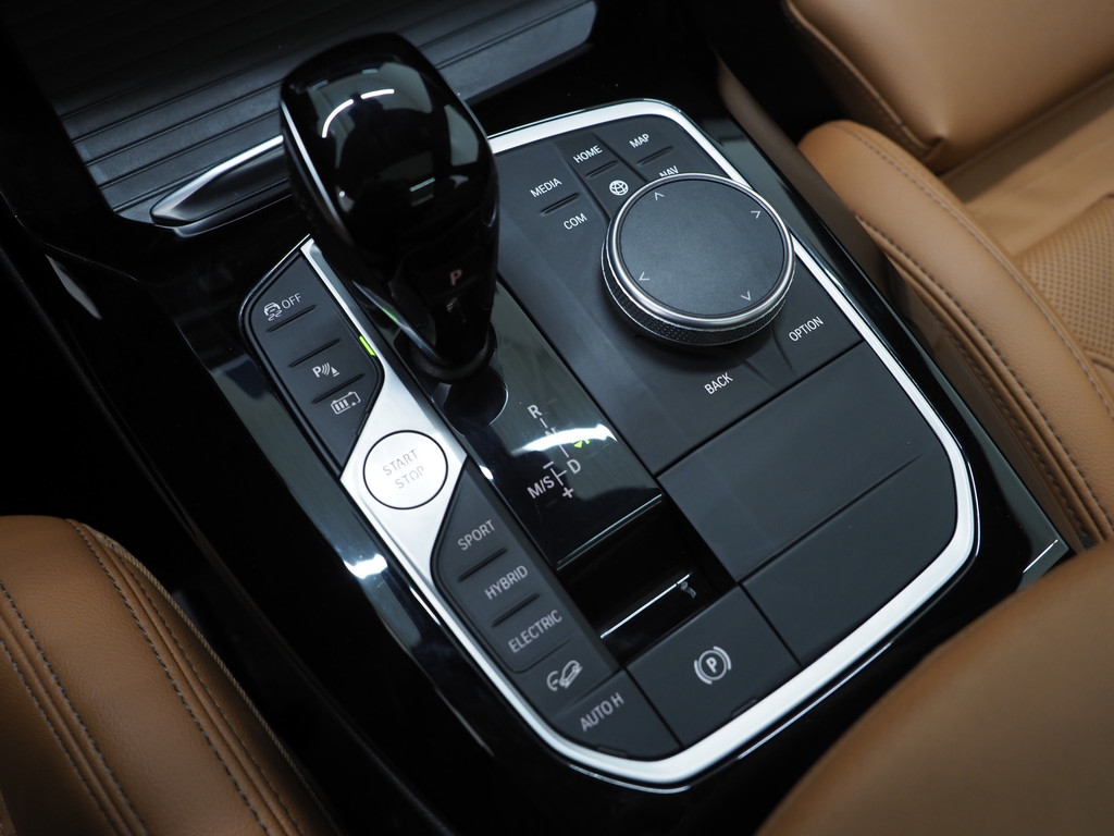 BMW X3 xDrive30e LCI High Executive 31