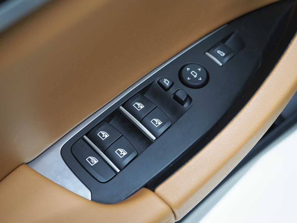 BMW X3 xDrive30e LCI High Executive 56