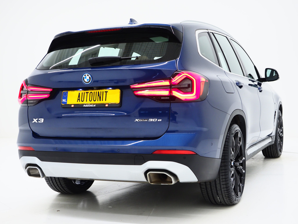 BMW X3 xDrive30e LCI High Executive 8