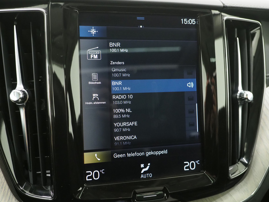 Volvo XC60 2.0 T8 Twin Engine AWD Inscription 27