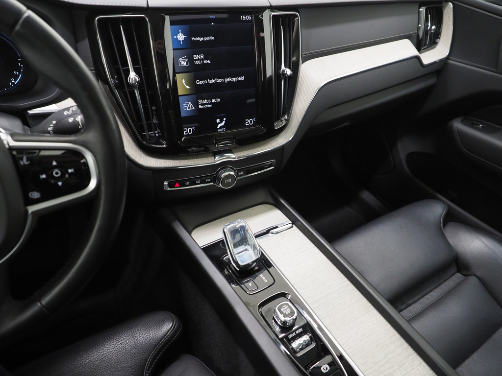 Volvo XC60 2.0 T8 Twin Engine AWD Inscription 35