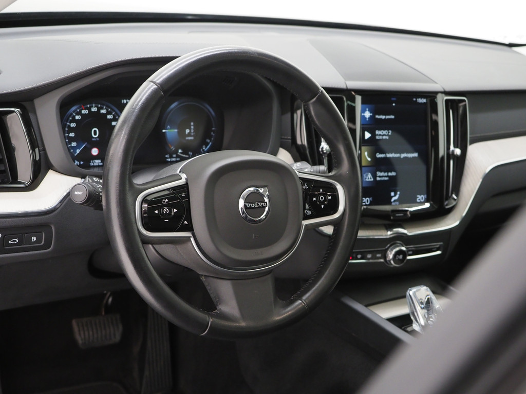 Volvo XC60 2.0 T8 Twin Engine AWD Inscription 57