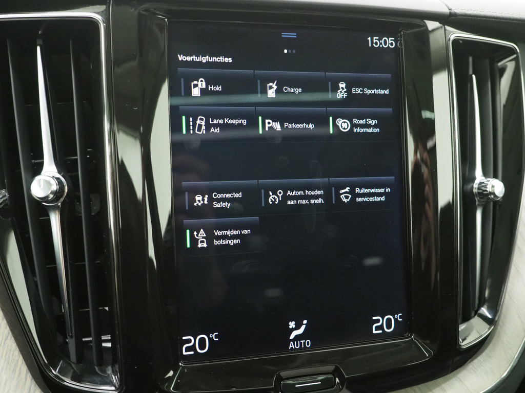 Volvo XC60 2.0 T8 Twin Engine AWD Inscription 71