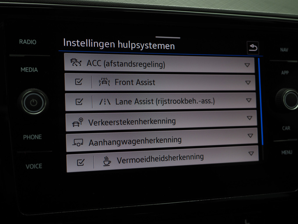 Volkswagen Passat Variant 1.4 TSI PHEV GTE R-Line 27