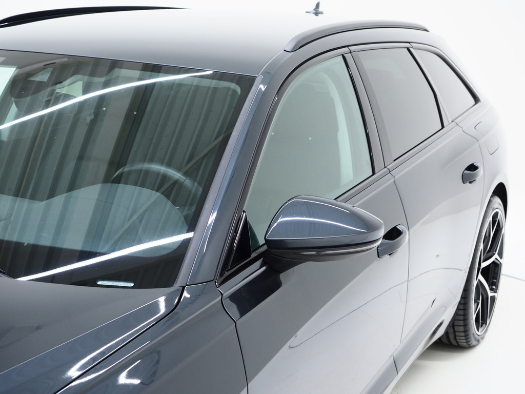 Audi A6 Avant 50 TFSI e quattro 12