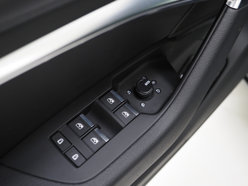 Audi A6 Avant 50 TFSI e quattro 59