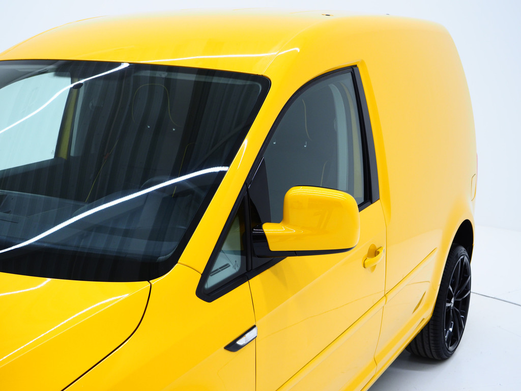 Volkswagen Caddy 2.0 TDI R-Line 11