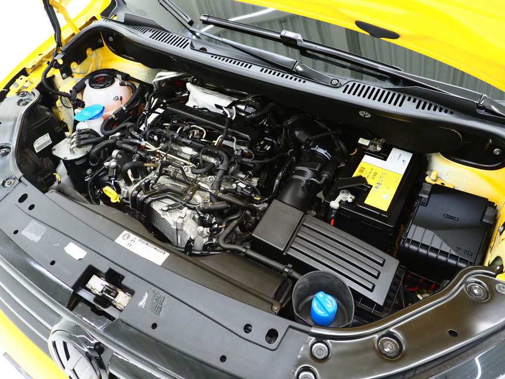 Volkswagen Caddy 2.0 TDI R-Line 5