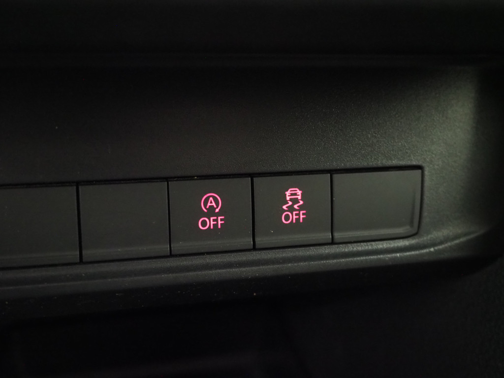 Volkswagen Caddy 2.0 TDI R-Line 50