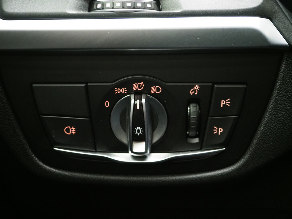 BMW X3 xDrive30e LCI High Executive 18