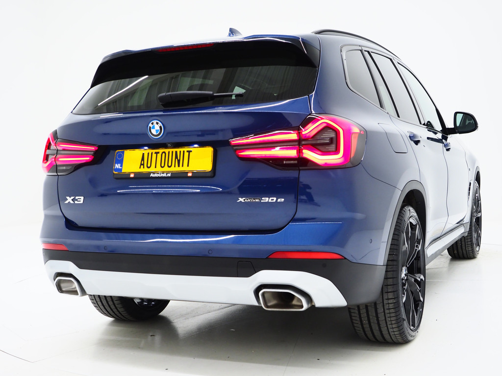 BMW X3 xDrive30e LCI High Executive 46