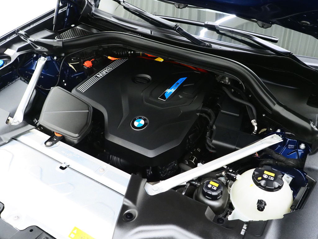 BMW X3 xDrive30e LCI High Executive 6