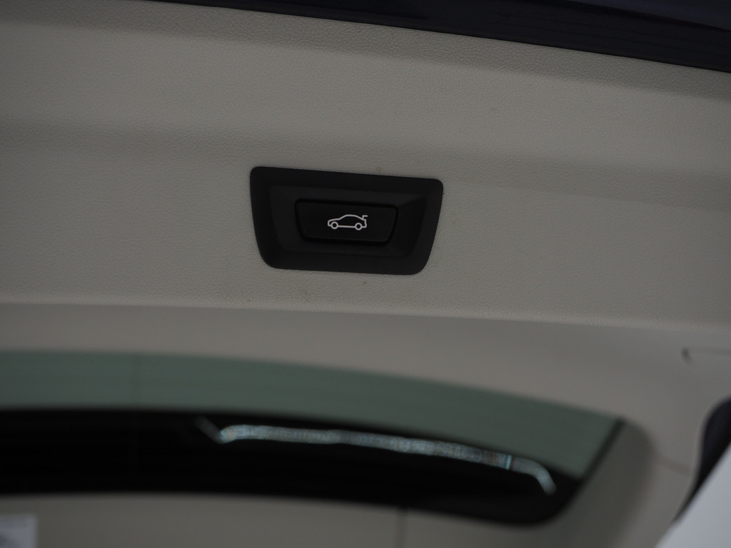 BMW X3 xDrive30e LCI High Executive 75