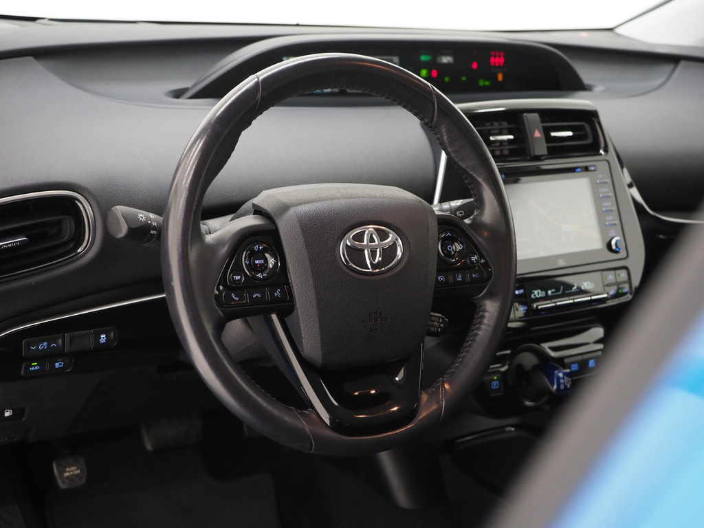 Toyota Prius 1.8 VVT-I Hybrid Lounge 16