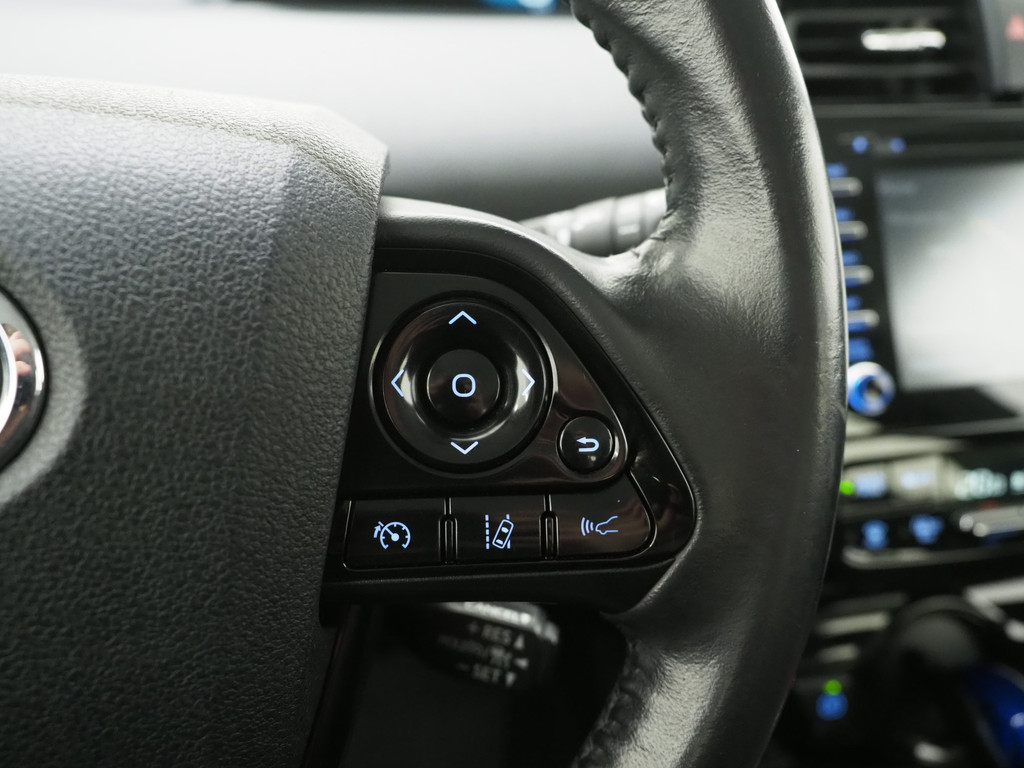 Toyota Prius 1.8 VVT-I Hybrid Lounge 58