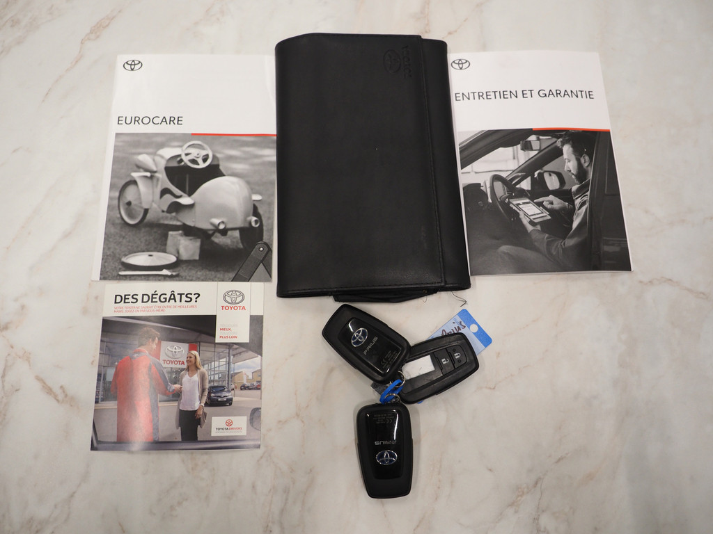 Toyota Prius 1.8 VVT-I Hybrid Lounge 7