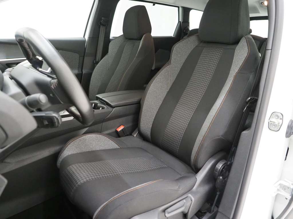 Peugeot 5008 1.2 PureTech 7P. 39