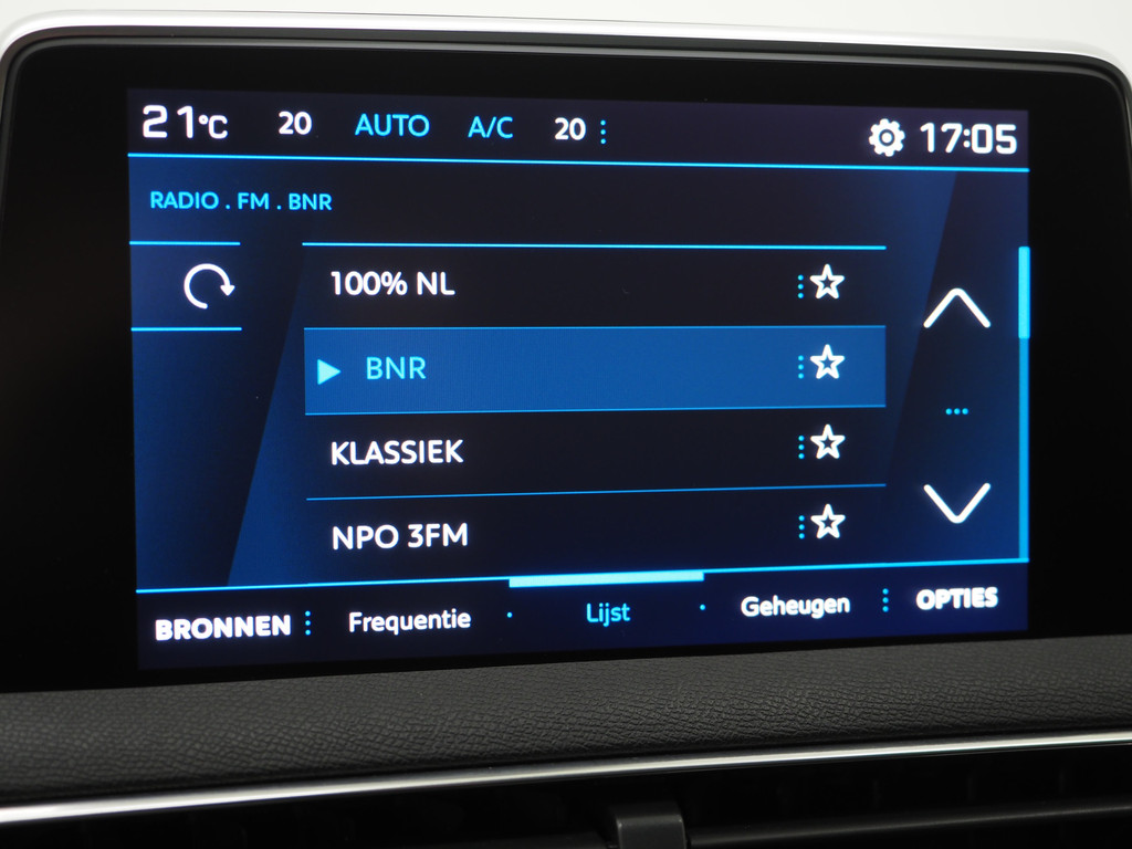 Peugeot 5008 1.2 PureTech 7P. 61