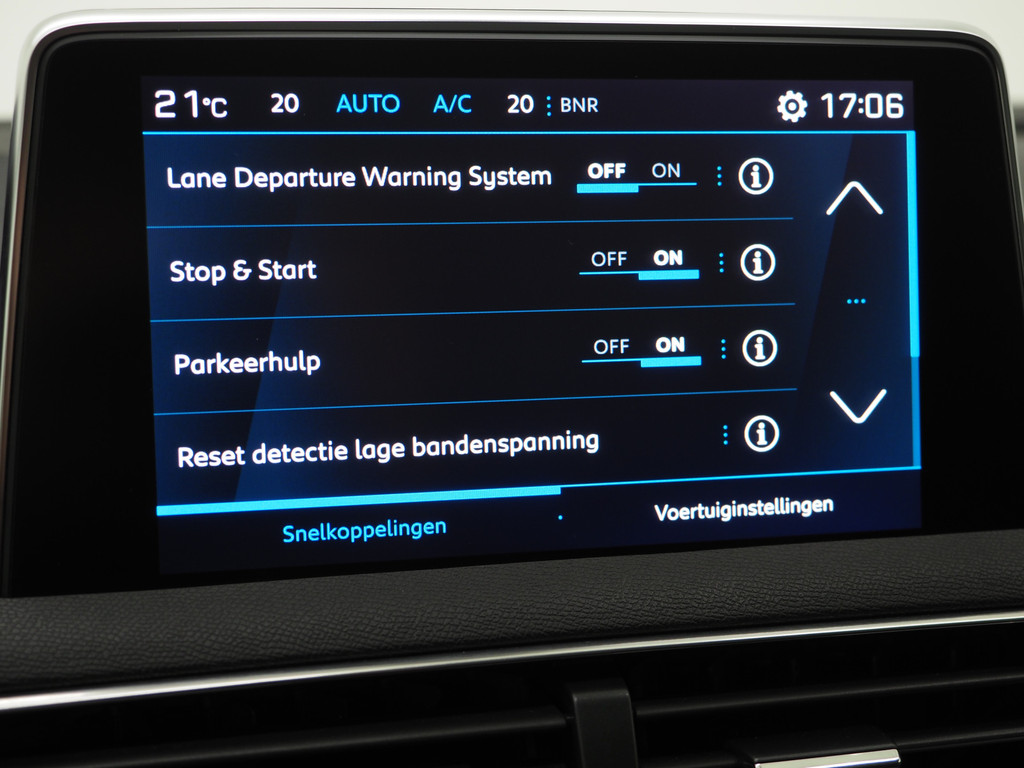 Peugeot 5008 1.2 PureTech 7P. 63