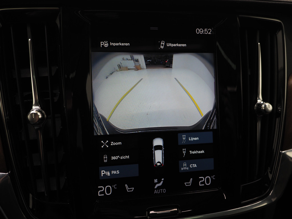 Volvo V90 2.0 T8 AWD Inscription 38