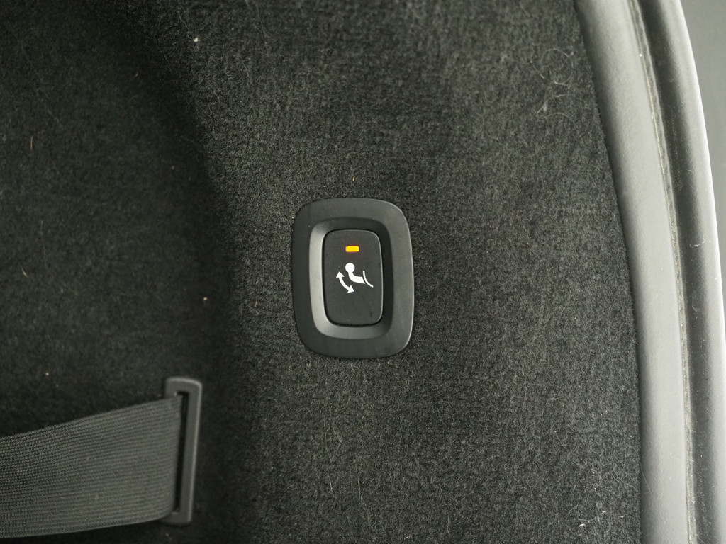 Volvo V90 2.0 T8 AWD Inscription 47