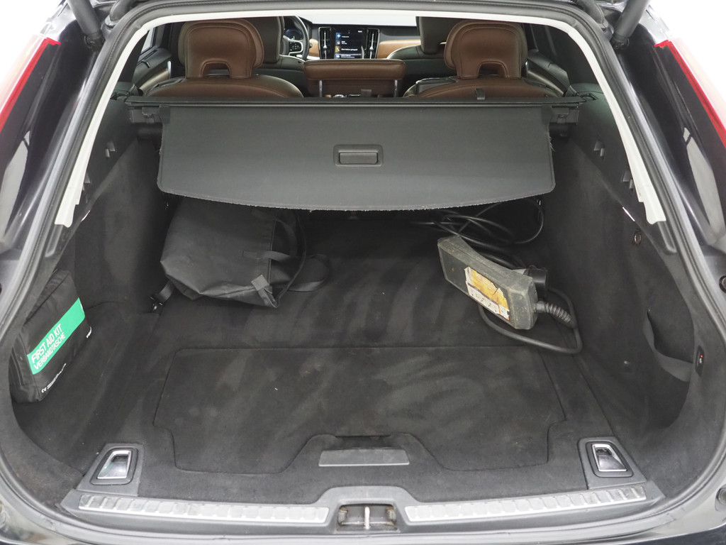 Volvo V90 2.0 T8 AWD Inscription 93