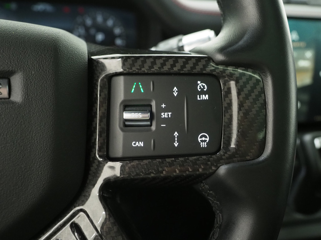 Land Rover Defender 110 2.0 P400e 110 X-Dynamic Urban 82