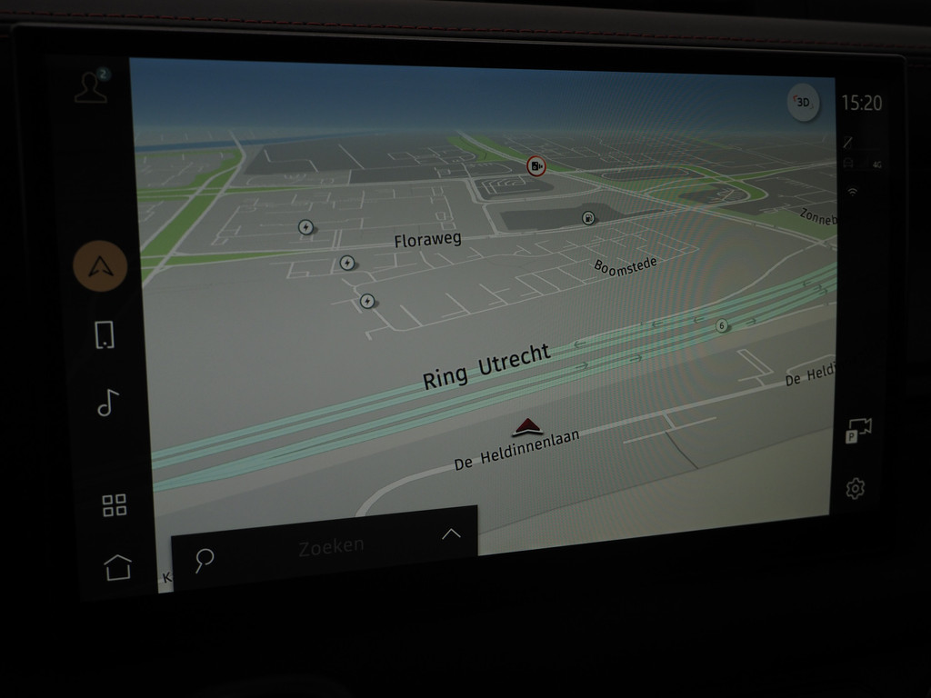 Land Rover Defender 110 2.0 P400e 110 X-Dynamic Urban 87