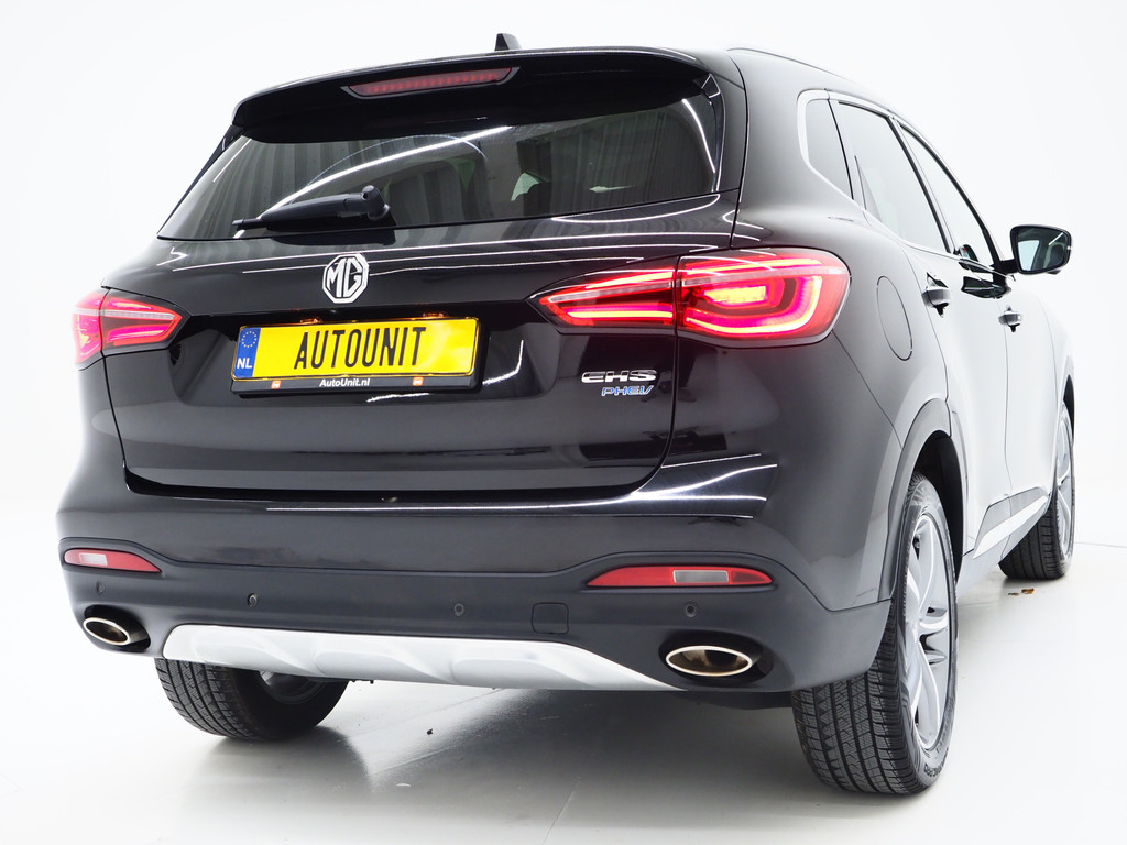 MG EHS 1.5 TGDI Luxury 8