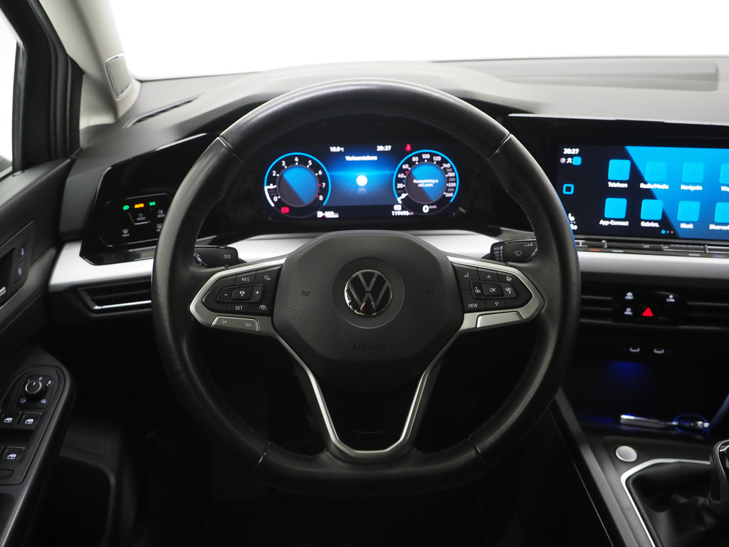 Volkswagen Golf Variant 1.0 TSI 32