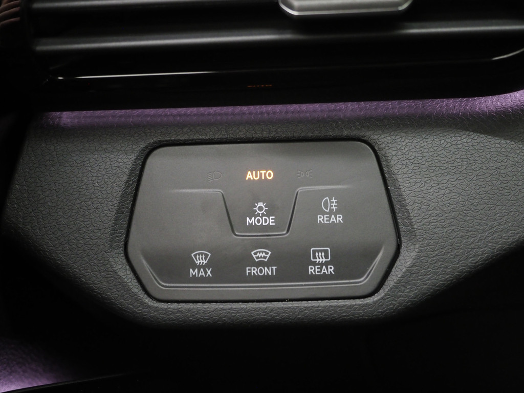 Volkswagen ID.4 77 kWh 17