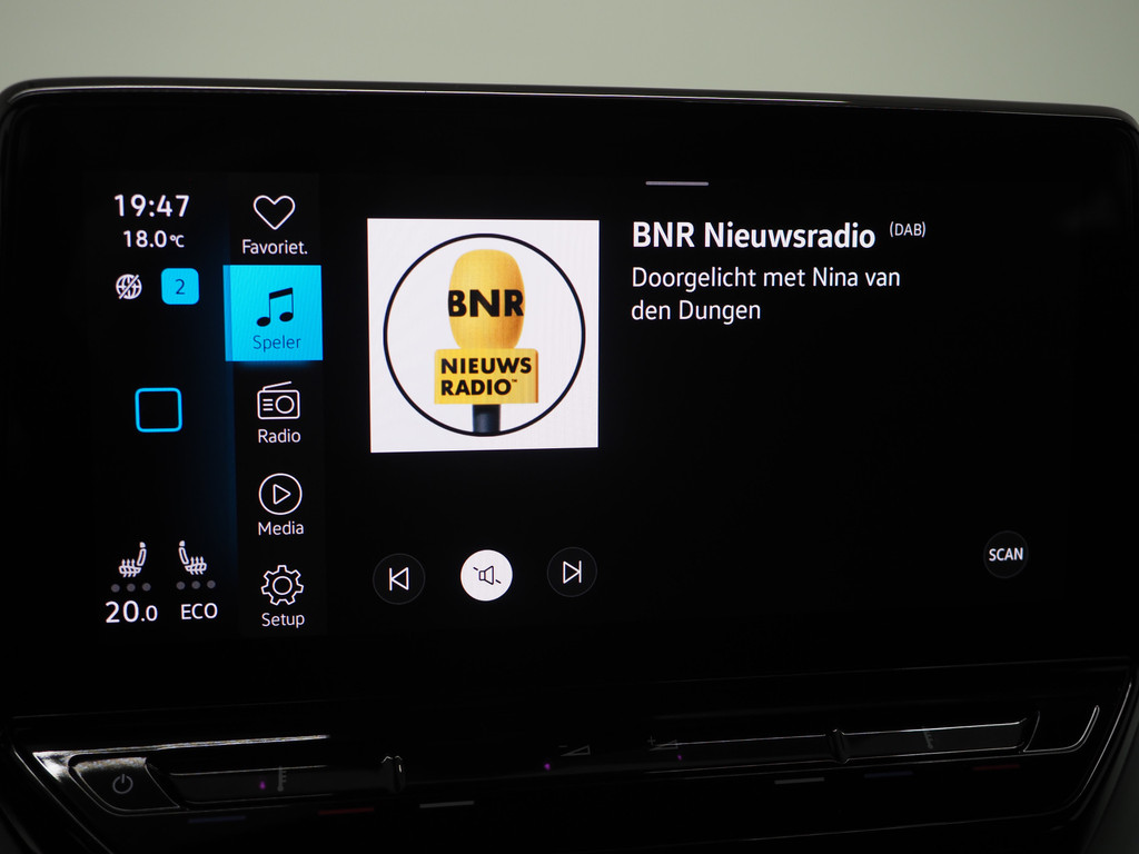 Volkswagen ID.4 77 kWh 59