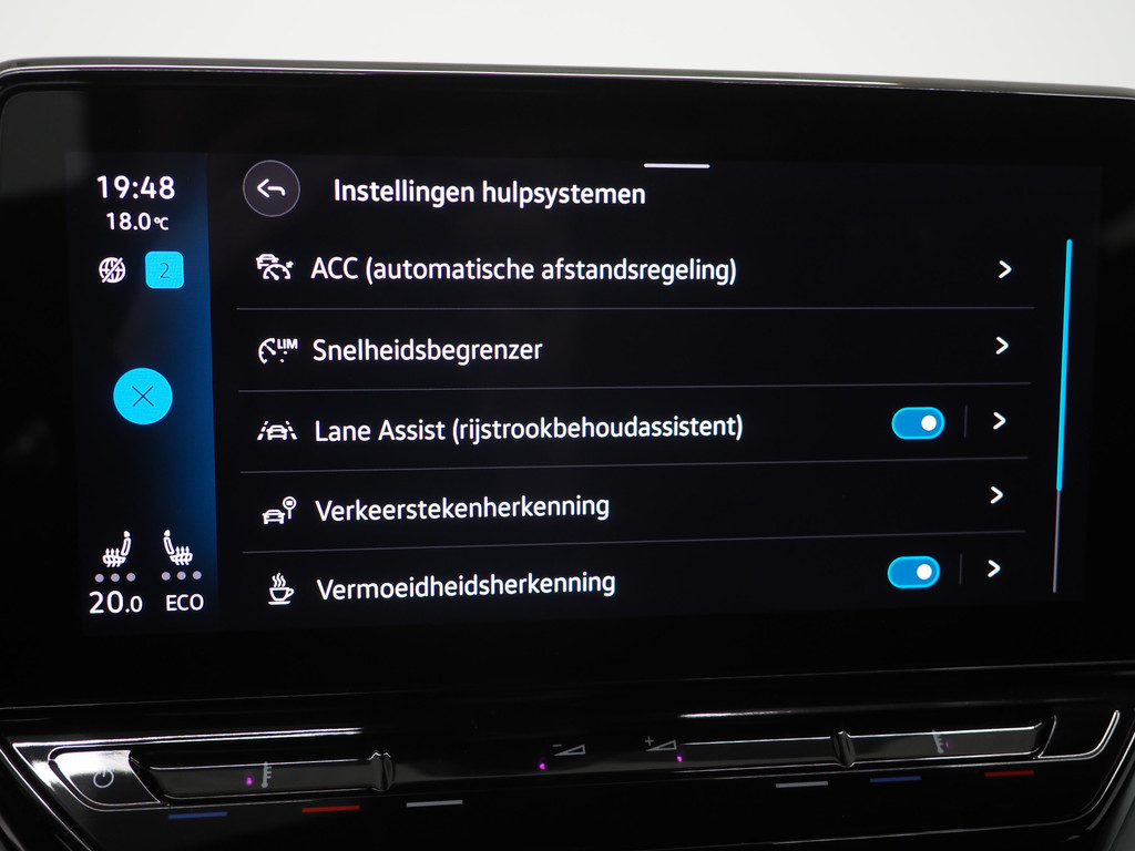 Volkswagen ID.4 77 kWh 64