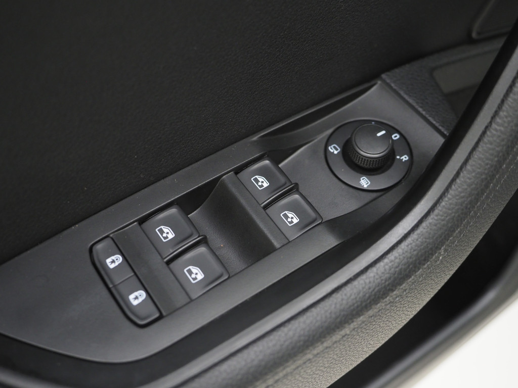 Škoda Superb Combi 1.4 TSI iV Style 64