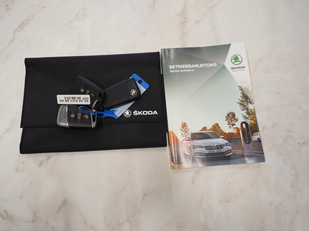 Škoda Superb Combi 1.4 TSI iV Style 7