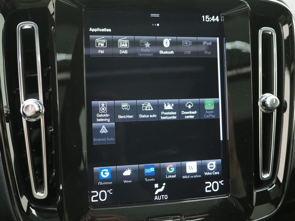 Volvo XC40 1.5 T5 Recharge R-Design 28