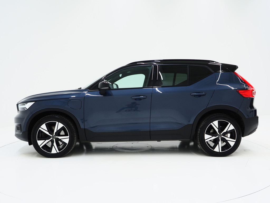 Volvo XC40 1.5 T5 Recharge R-Design 41