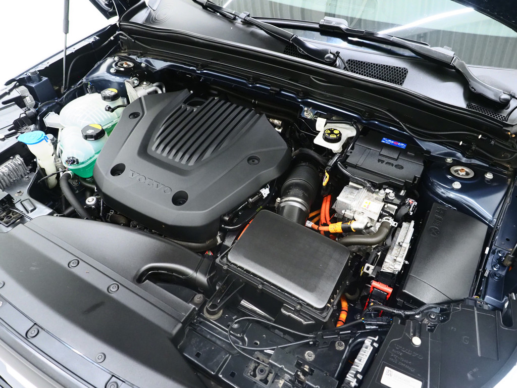 Volvo XC40 1.5 T5 Recharge R-Design 46